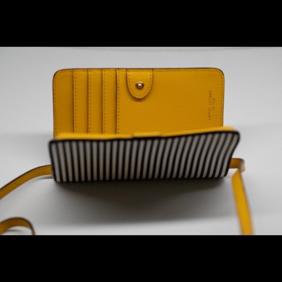 Henri Bendel yellow wallets for women - Picture 3 of 6